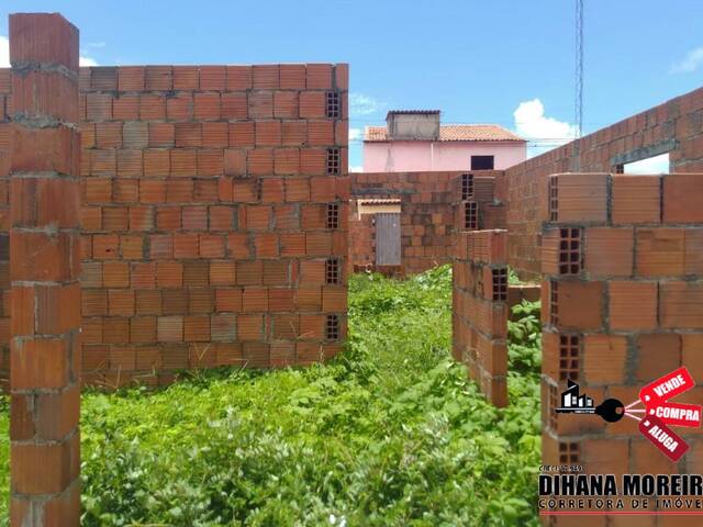 #110 - Casa para Venda em Paracuru - CE